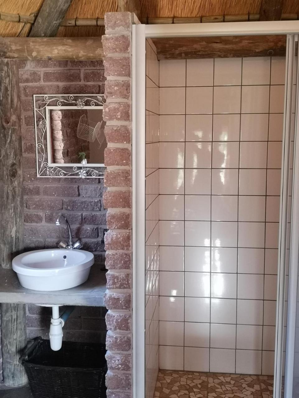 Terra Rouge Guestfarm & Sonstraal Farmhouse Koes Luaran gambar