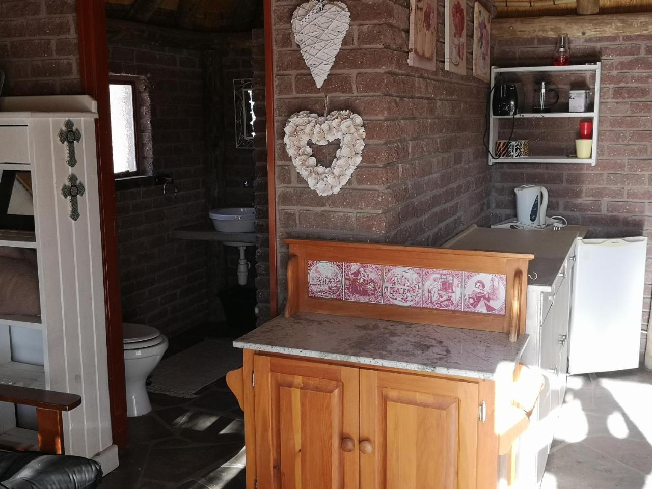 Terra Rouge Guestfarm & Sonstraal Farmhouse Koes Luaran gambar