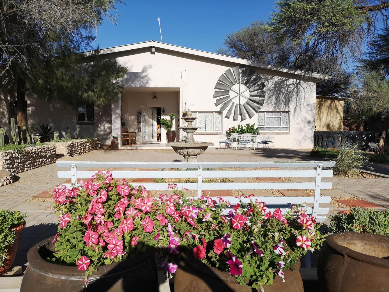 Terra Rouge Guestfarm & Sonstraal Farmhouse Koes Luaran gambar